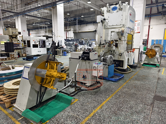 精密矯正機3C行業(yè)應用案例